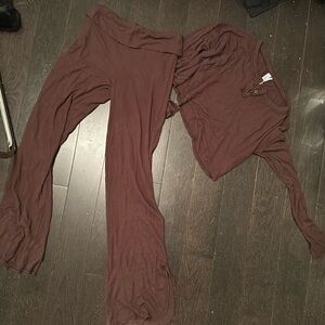 Matching brown waffle set